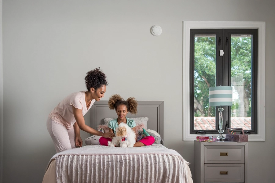 smoke & carbon detector Manchester